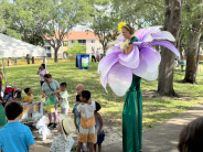 Greenacres Egg'stravaganza Stilt Walker